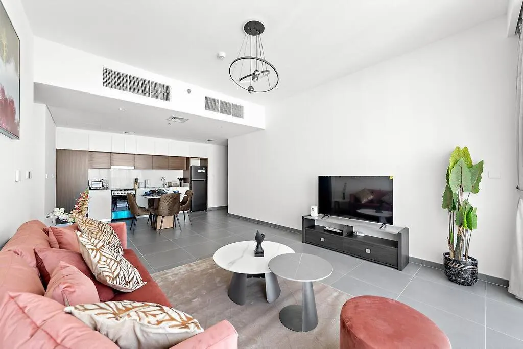 Stylish 1 Bedroom High Floor In Creek Edge Dubai Lejlighed