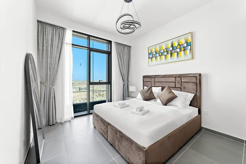 Stylish 1 Bedroom High Floor In Creek Edge Dubai Lejlighed